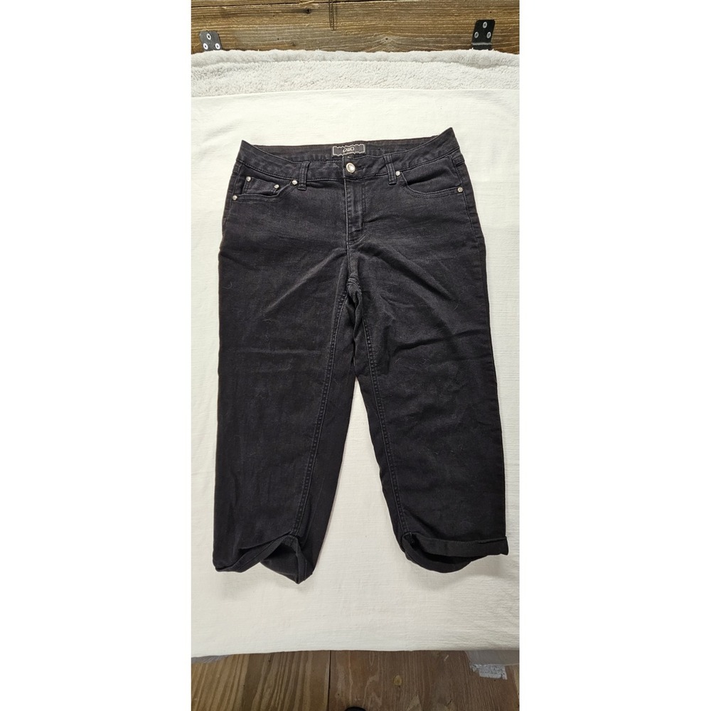 Women's Cato Capri's Size 12